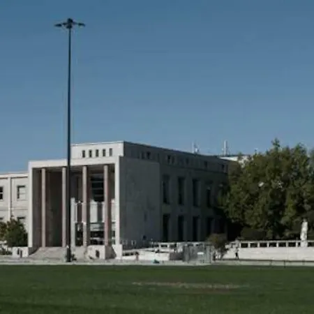 Famille Au Coeur De Lisbonne