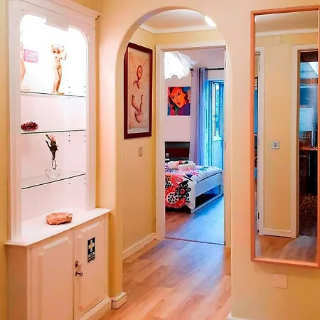 Famille Au Coeur De Lisbonne * Lisboa