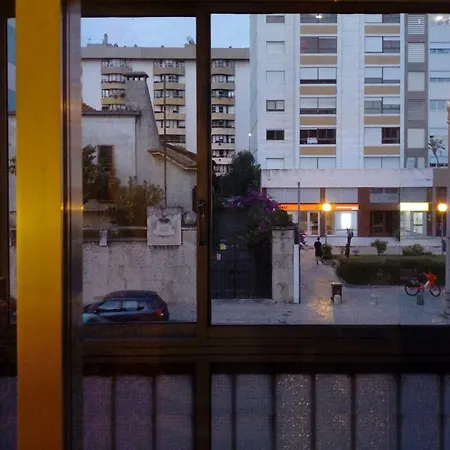 Famille Au Coeur De Lisbonne *